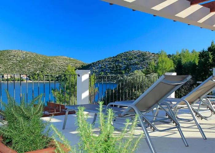 Villa Tapenade