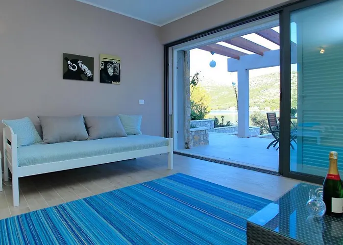 Villa Tapenade